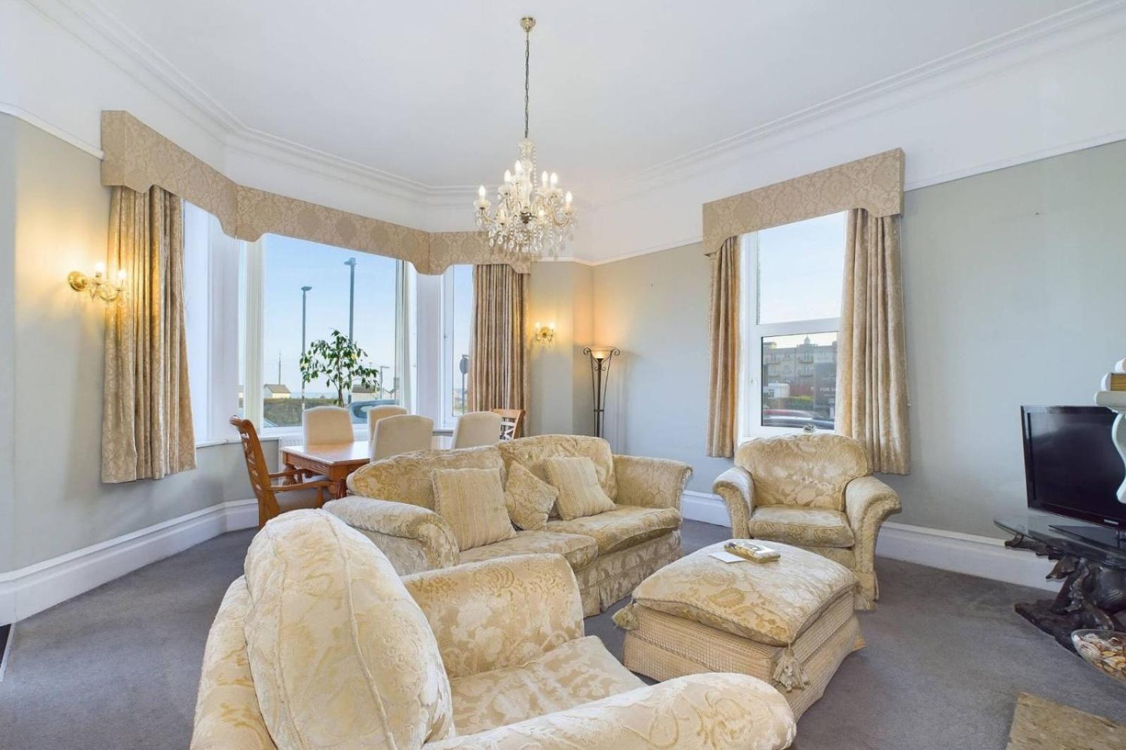 Loveliest Homes Paignton - Sea Front Location With Parking Exteriör bild
